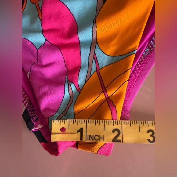 TRINA TURK Gemini Halter Plunge Top One Piece Swimsuit Multicolor Size 10 - Picture 11 of 16